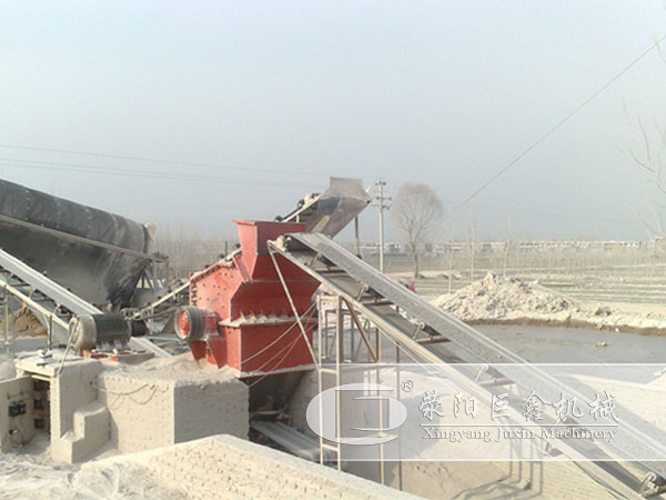 新型制砂機客戶使用現場